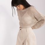 Janobeżowy krótki sweter letni o kroju oversize